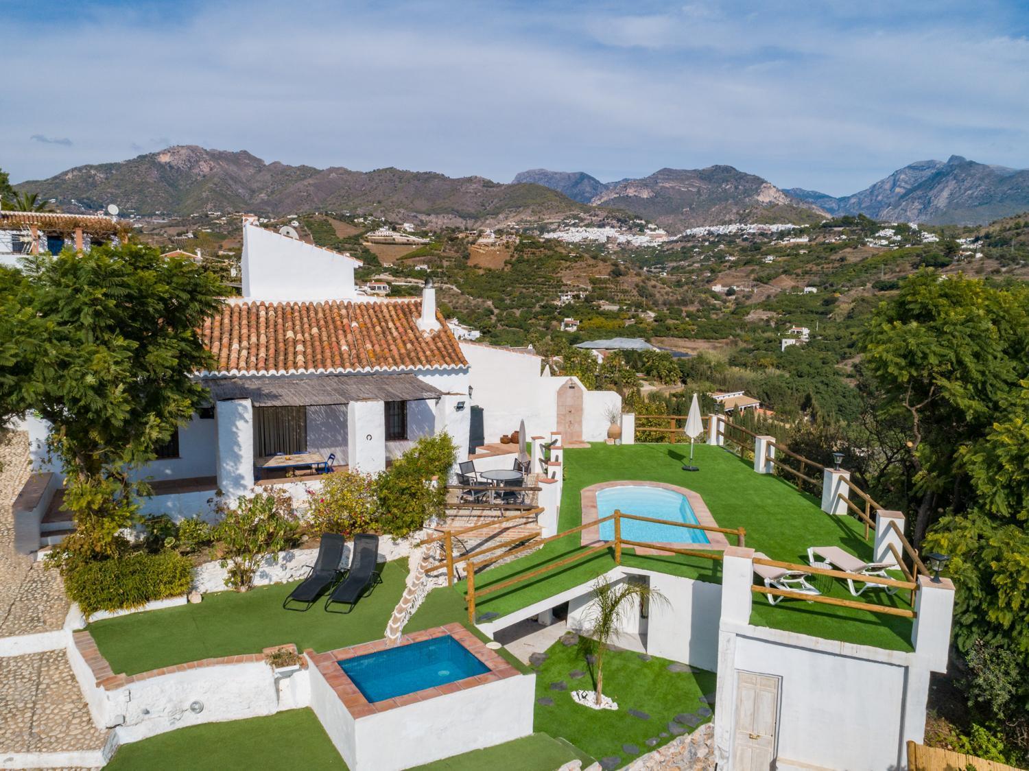 Cortijo Horizonte Villa Фригиляна Екстериор снимка